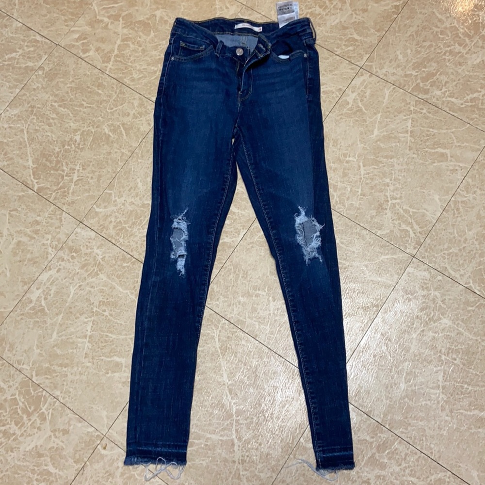 Levi dark wash distressed